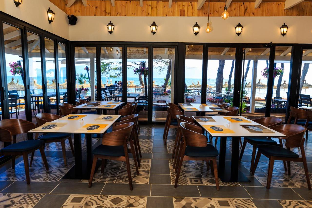 Ecuador Resort Zvernec Luaran gambar